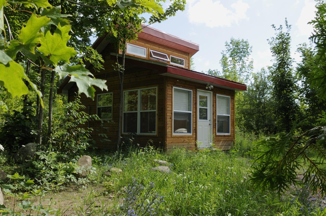 Hotel Sugar Ridge Retreat Centre Midland Exterior foto